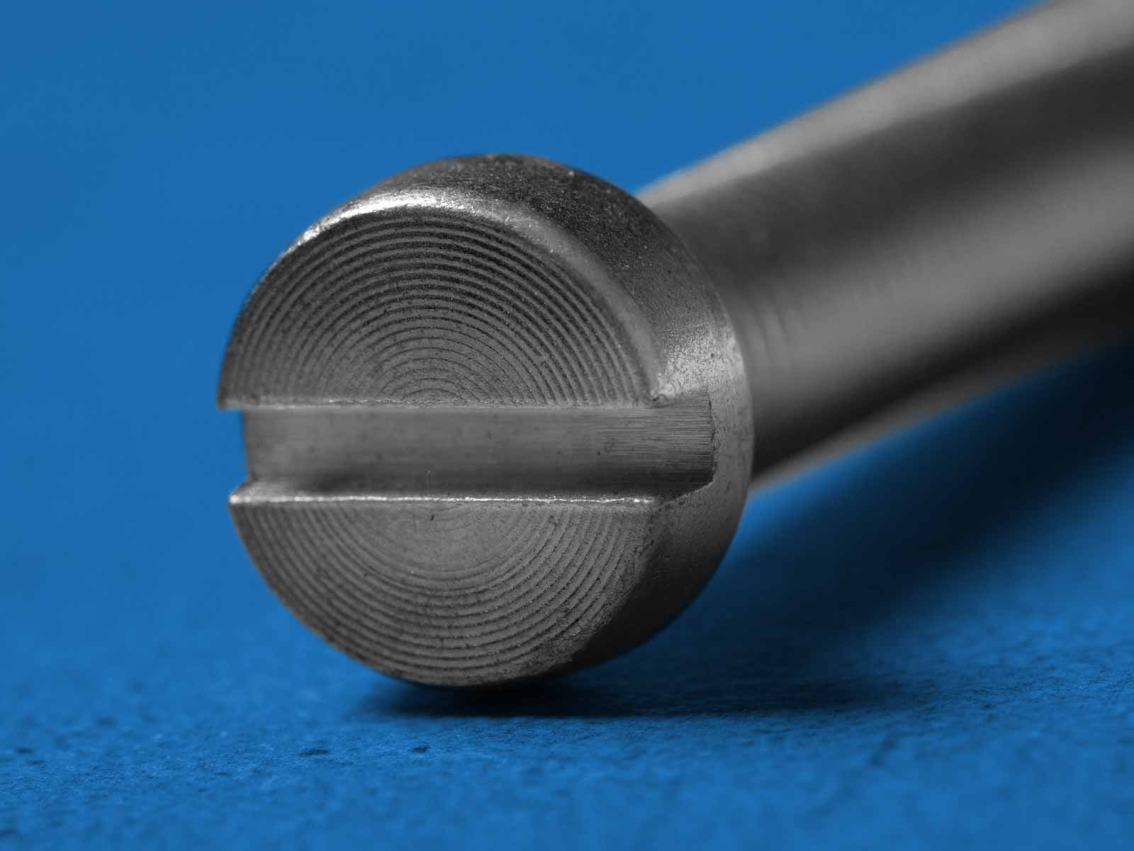 Schlitzschrauben DIN • Frey Schrauben GmbH