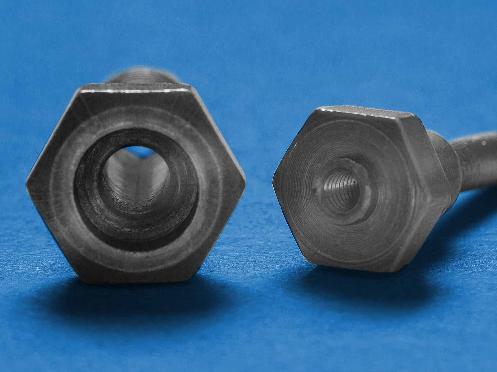 Schrauben mit Kopflochbohrung • Frey Schrauben GmbH Schrauben mit Kopflochbohrung • Frey Schrauben GmbH